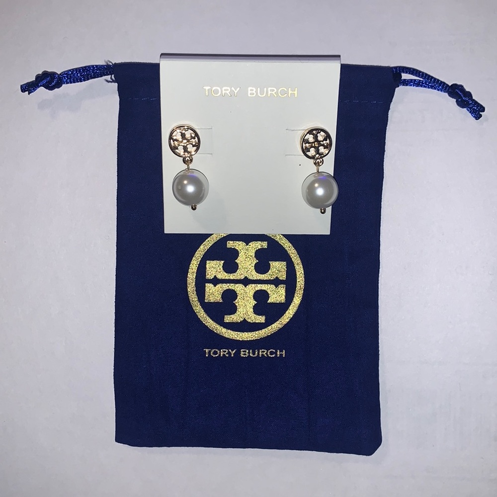 Tory burch gold Pearl pendant earrings